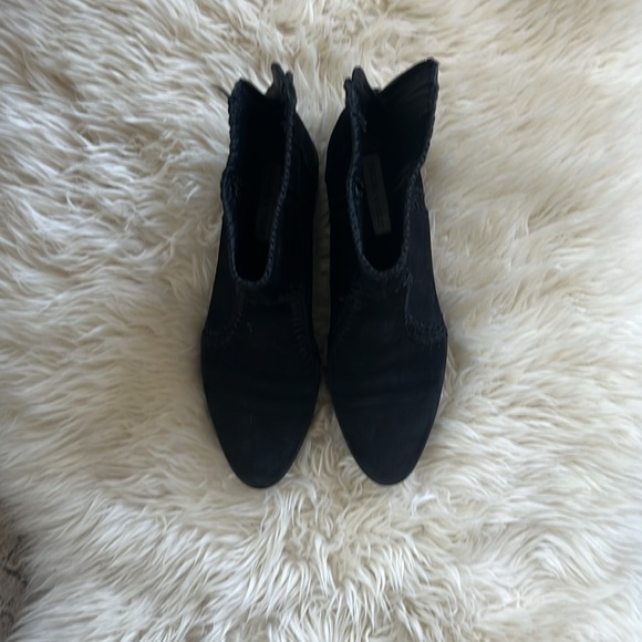CHELSEA & VIOLET black suede Lucy crochet booties - Picture 3 of 7